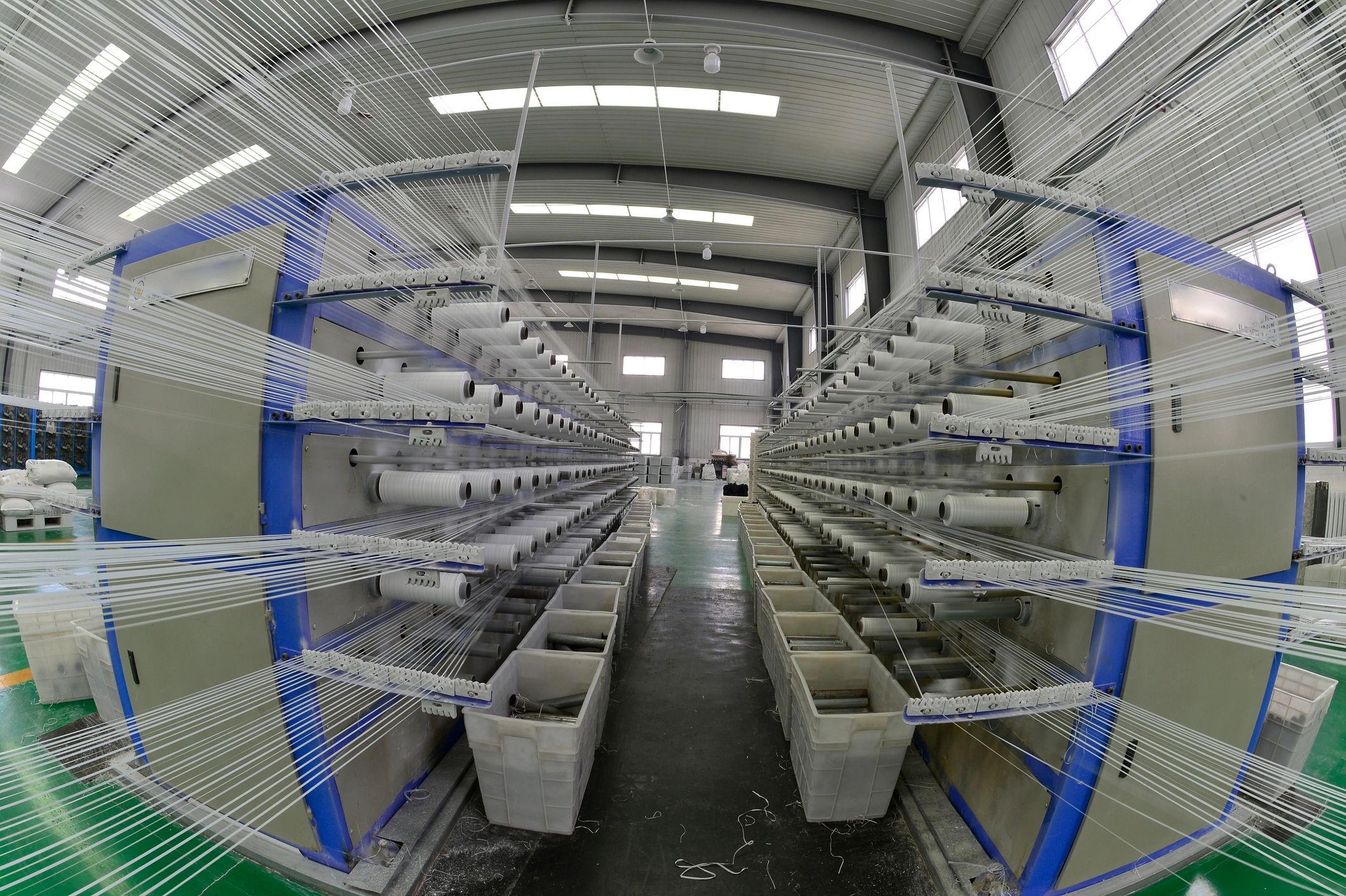 industrial plastic injection molding factory modern